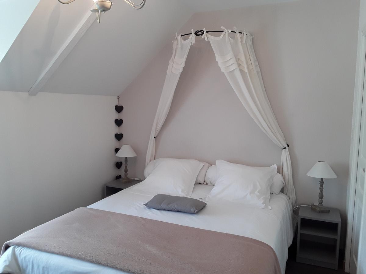 Le Relais De La Hardiesse 6Km Mont St Michel - Chambres Doubles - Suite Spa Privatif Courtils Exterior photo
